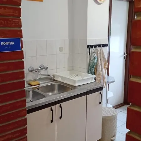 Kaman Nyaralo Apartment Badacsonytomaj Exterior photo