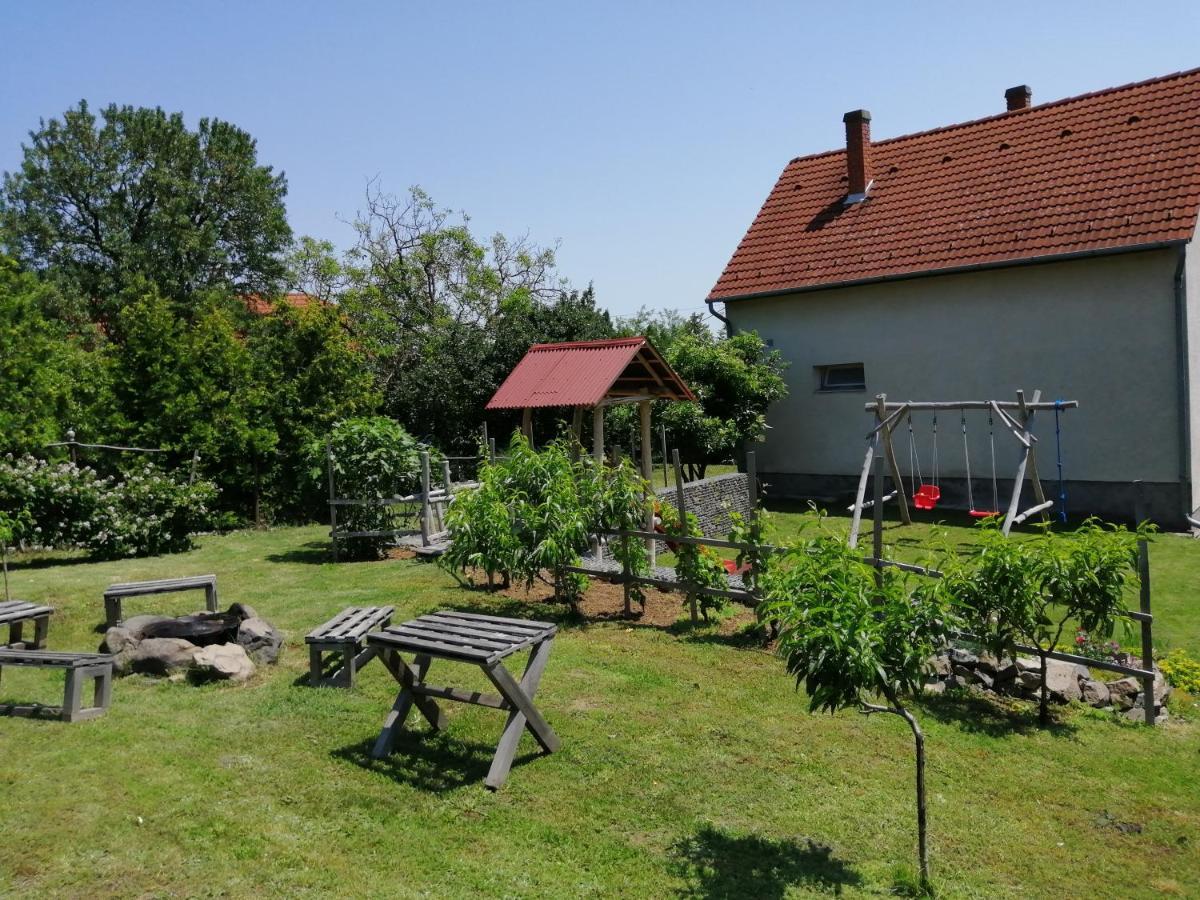 Kámán Apartman *